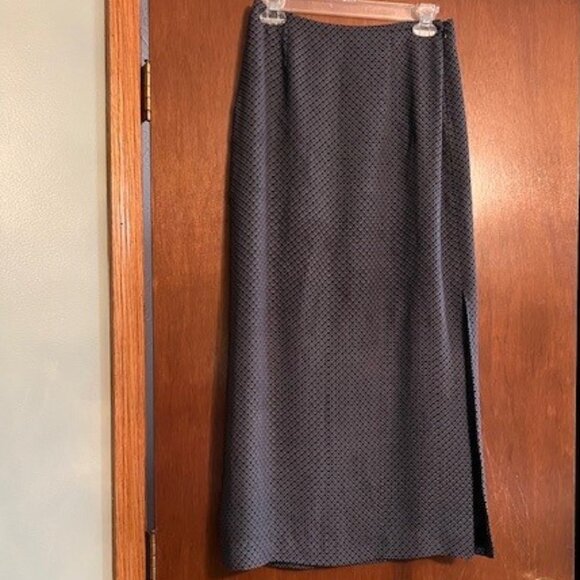 Geoffrey Beene Sport Skirt Navy Geometric size 4 - Picture 2 of 2